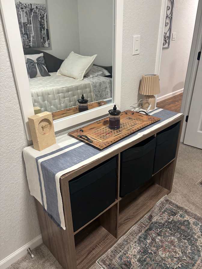 Valerie Hopkins's room