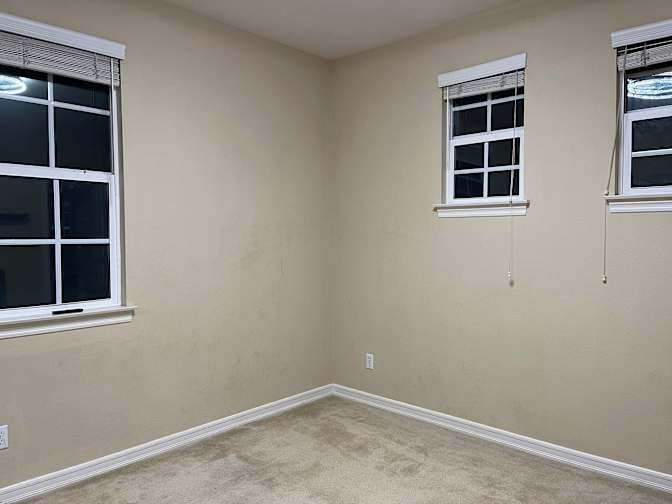 Sandy's room