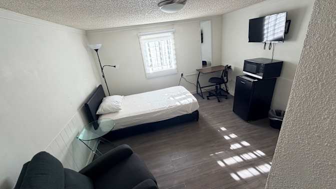 Sami's room