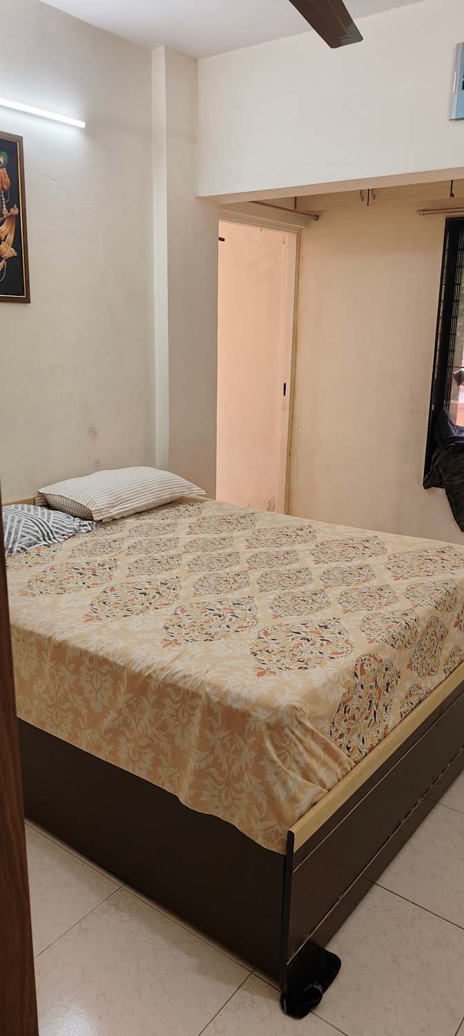 Jiten's room