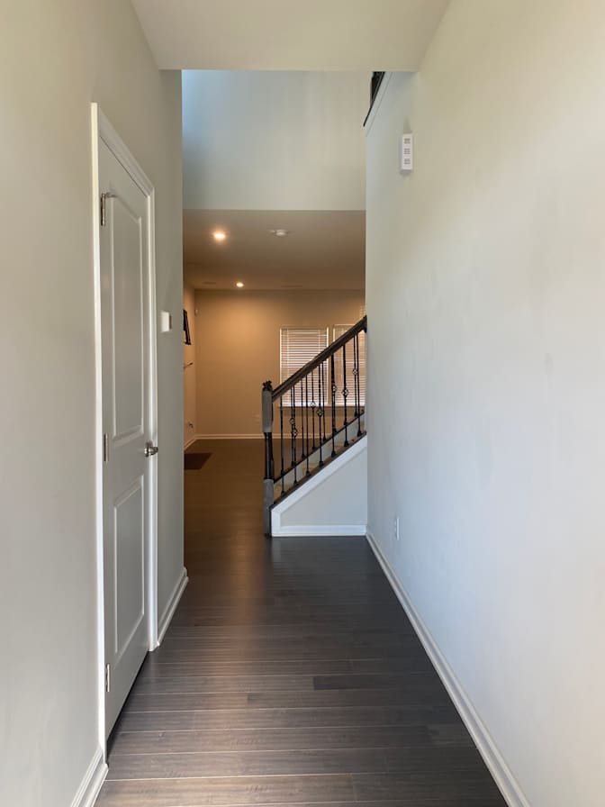 Alcove Rooms's room