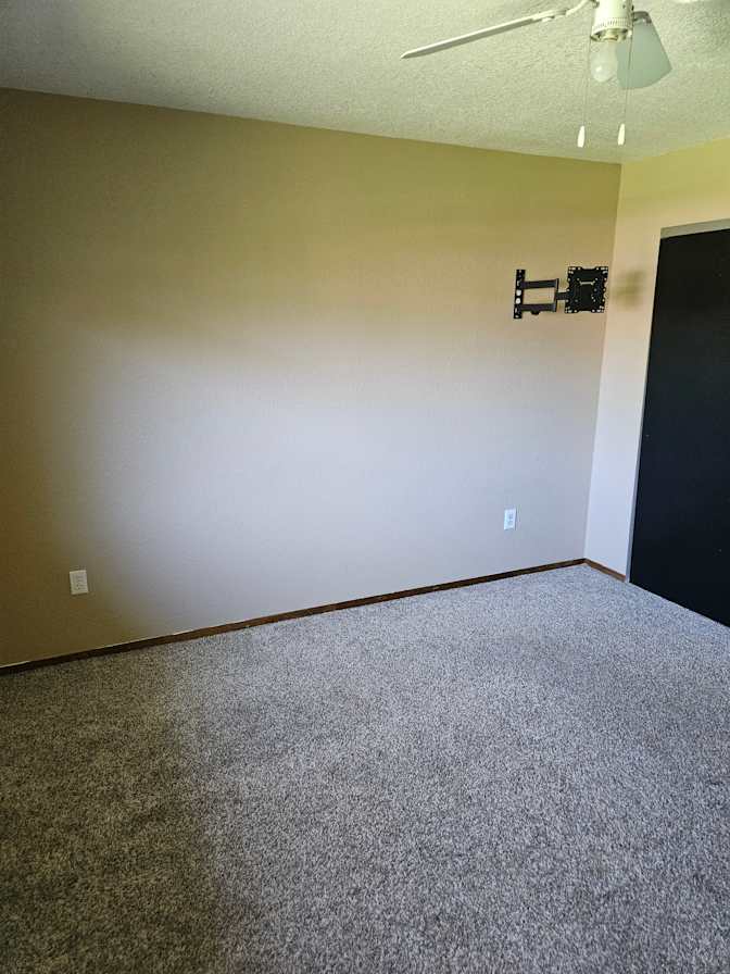 Steve's room