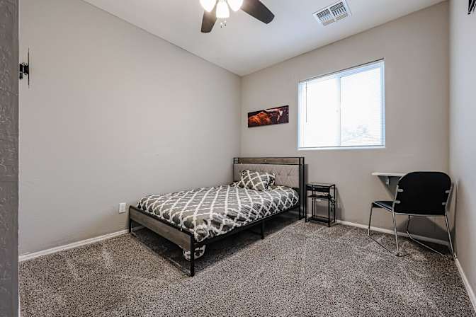 PadSplit's room