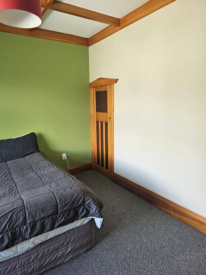 Shane Stevenson's room