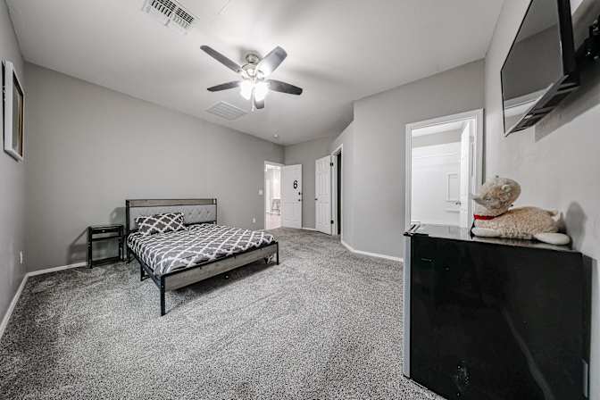 PadSplit's room