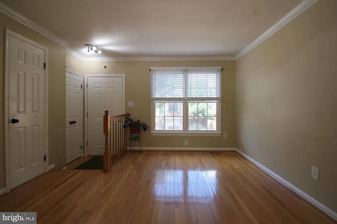Darius's room