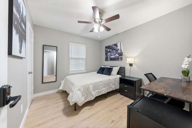 PadSplit's room