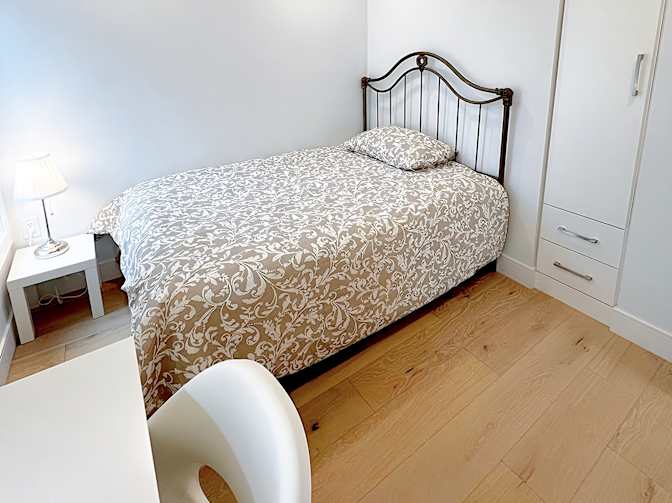 Shirin's room