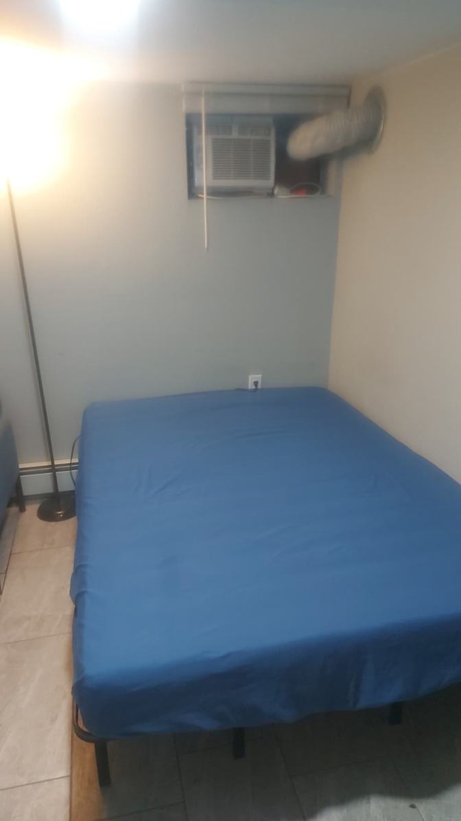 Fareed's room