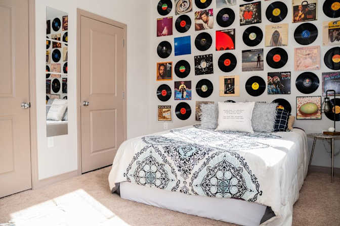 Crystal Crys's room