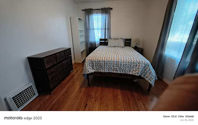 Lisa's room