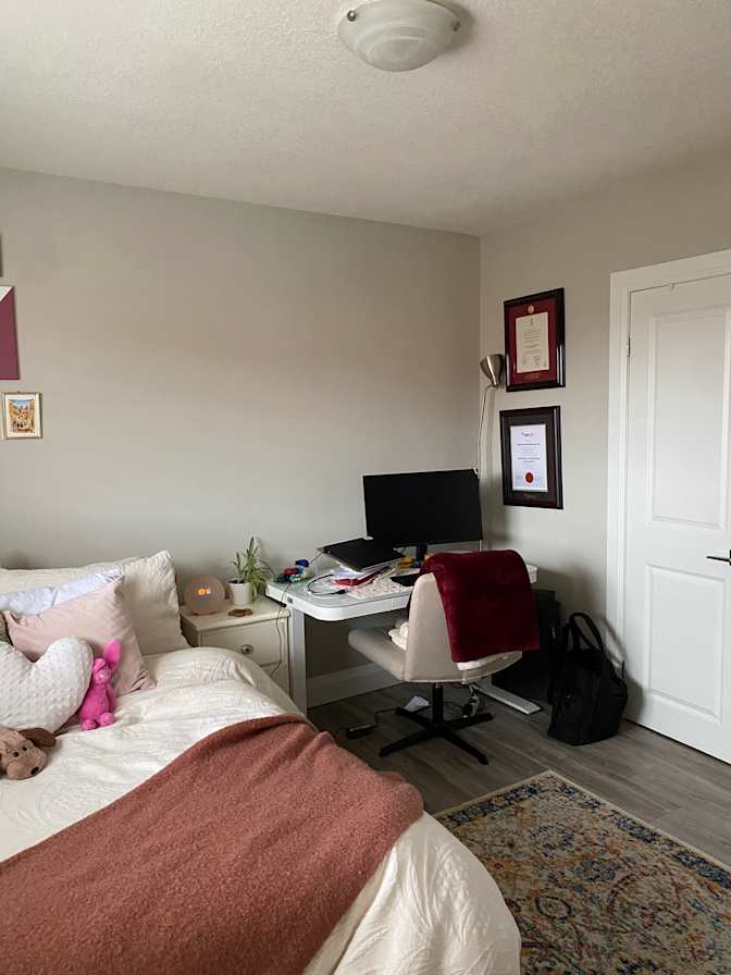 kelly's room