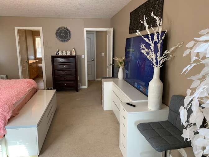 Tony's room