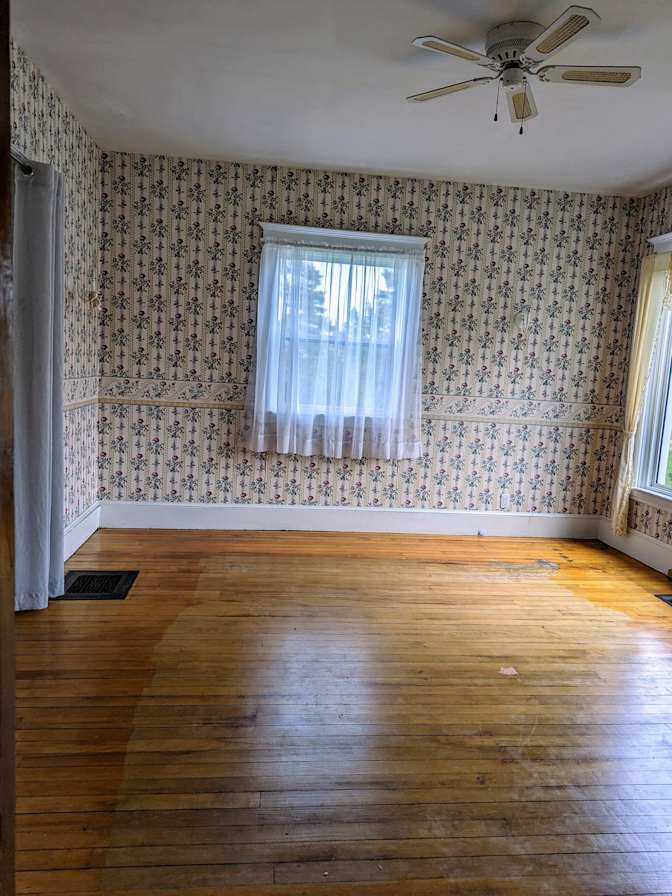 Greg's room