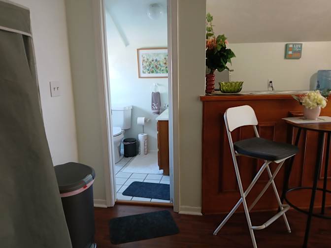 Darlene Davis's room
