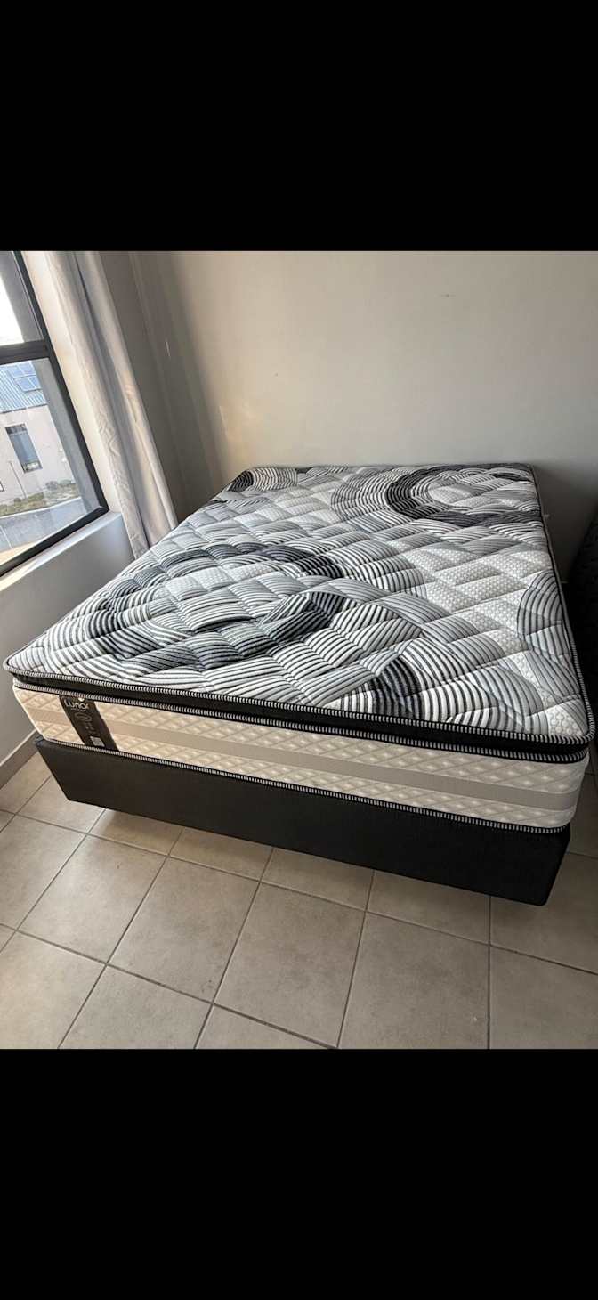 Zodidi's room