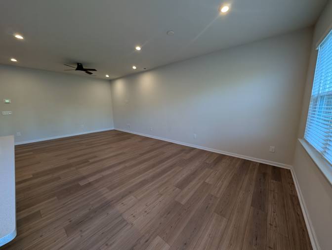 Alcove Rooms's room