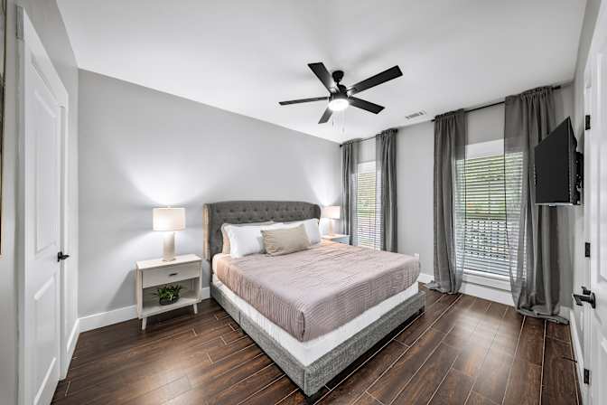 Simmie's room