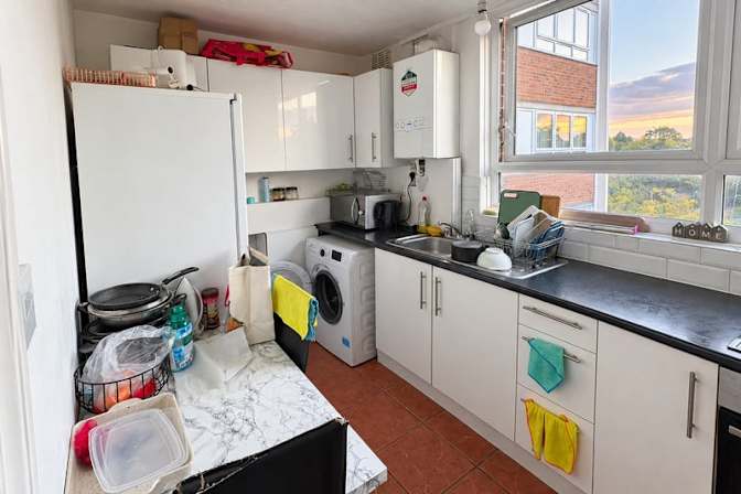 LDS Property Finder's room