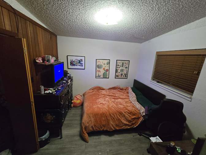 Melanie's room