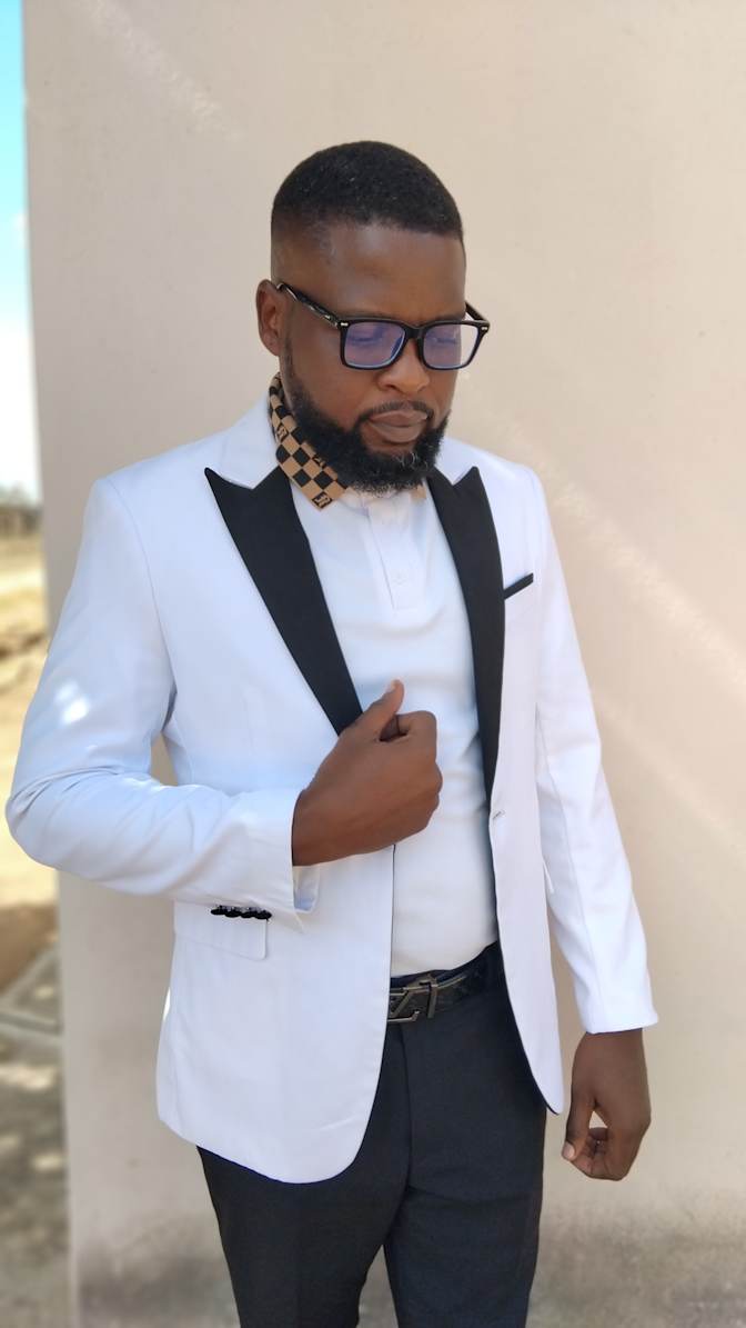 Israel Ndlovu