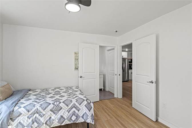 Alcove Rooms's room