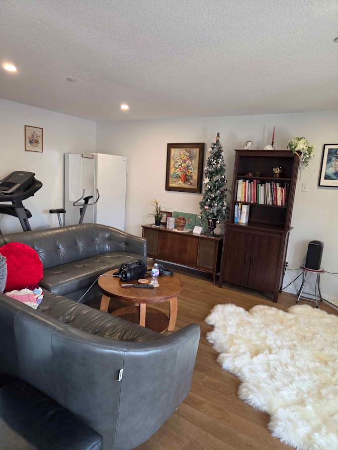 Nicole's room