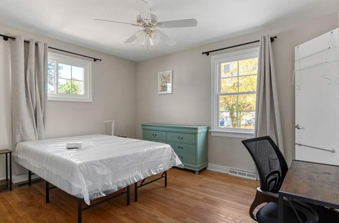 PadSplit's room