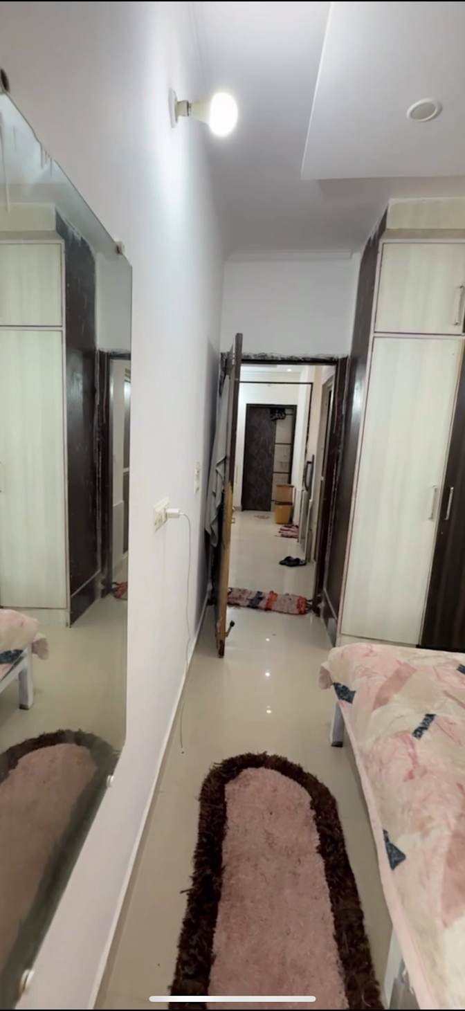 Alak Chaudhary's room