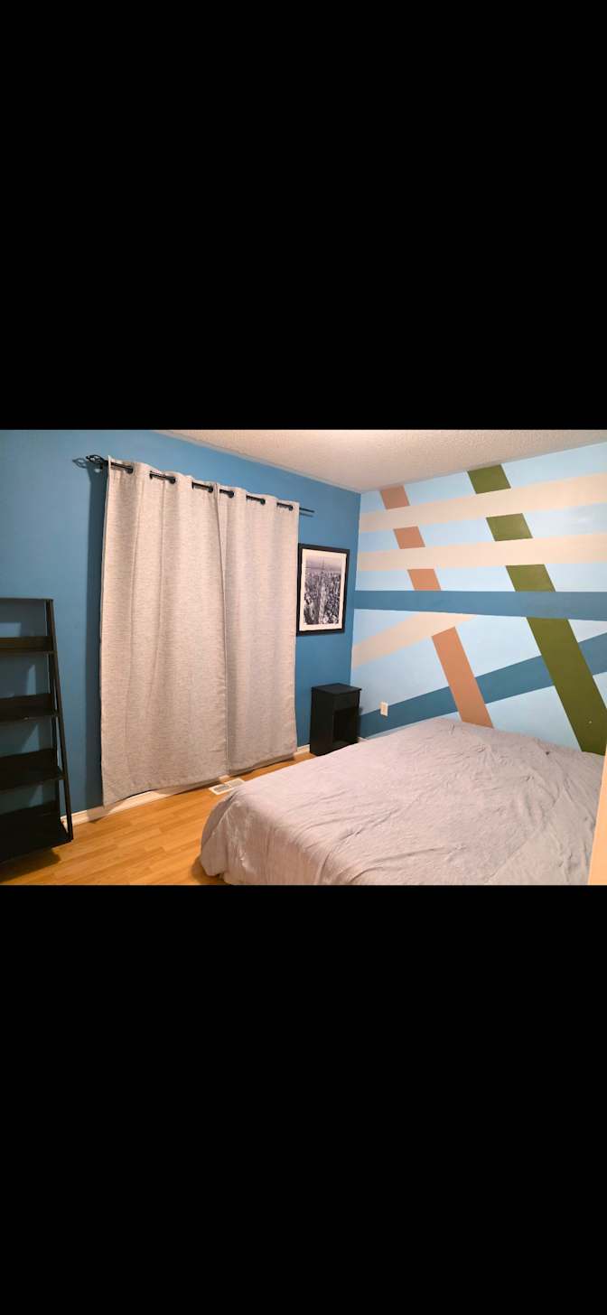 Gemini's room