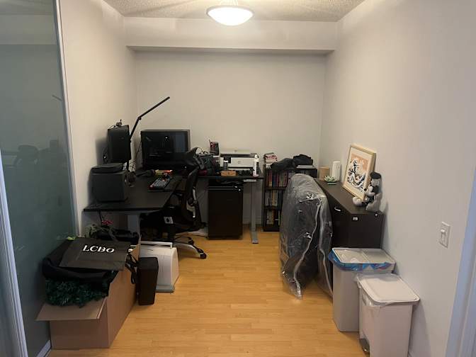 Juan's room