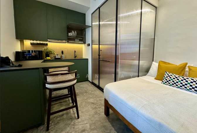 Chiew Hui's room
