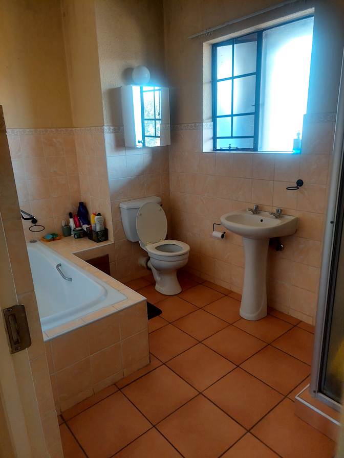 Lwando's room
