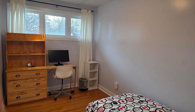 Ellie-Paul's room