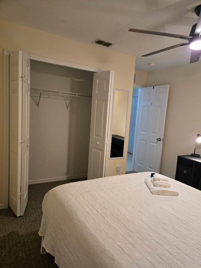 Gloria m Walker's room