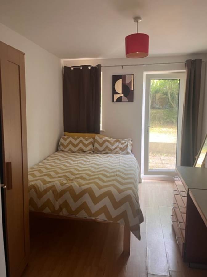 Sandra Reid's room
