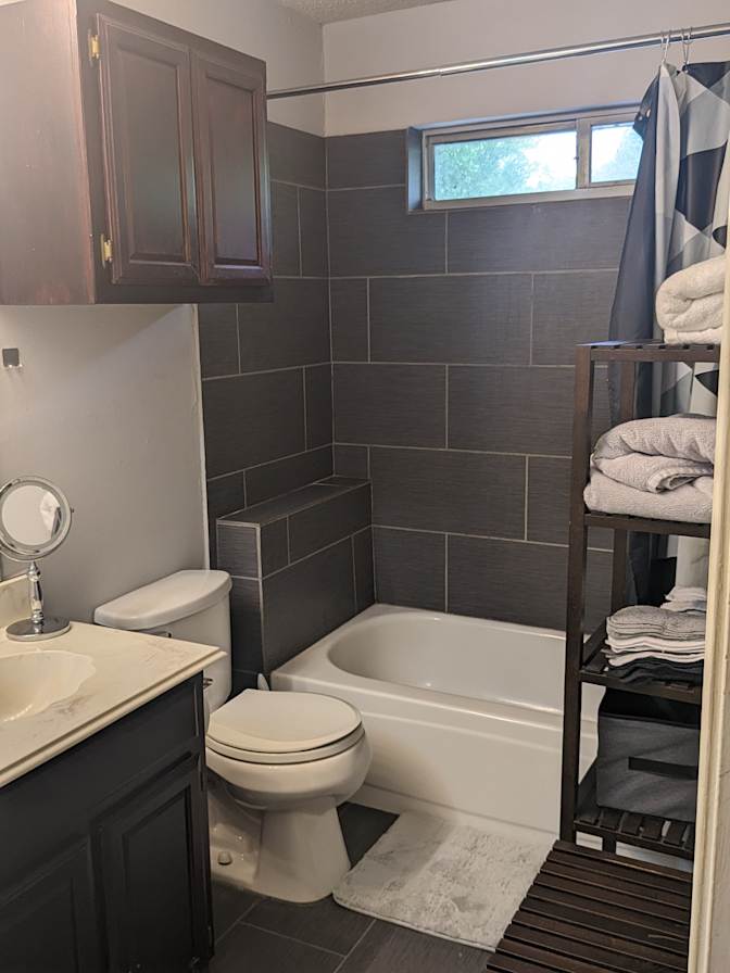 Susan Lee Shaffer's room