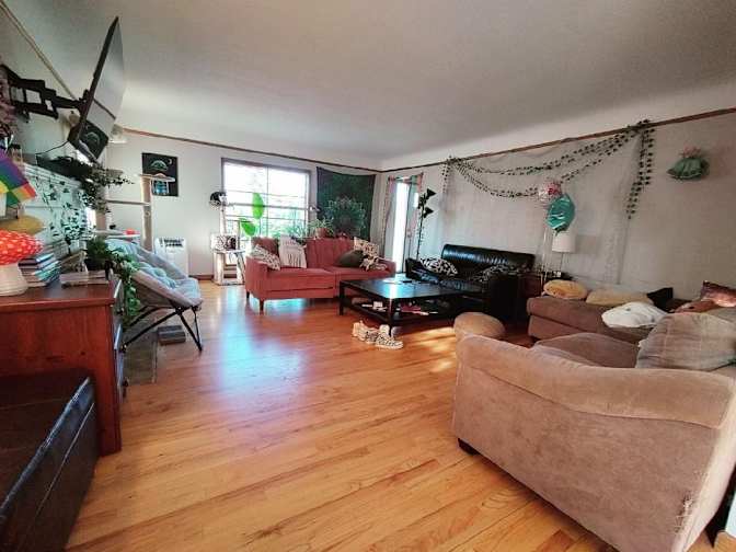 Kyle's room