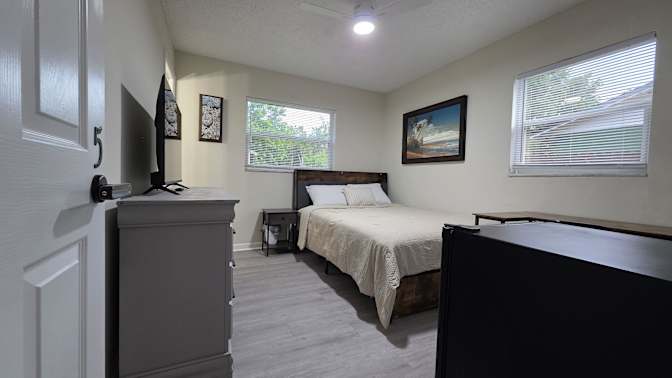 PadSplit's room