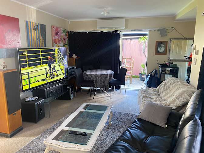 Mark's room