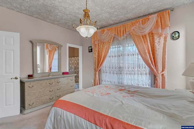 Daniel's room