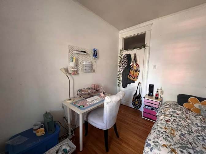 Sydney's room