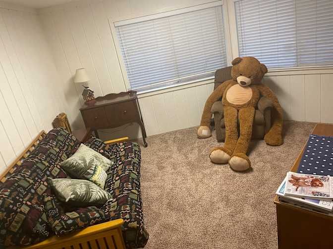 Caitlyn's room