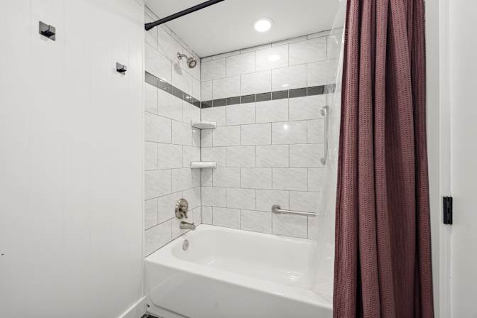 Jaz - The Sanctuary Properties's room