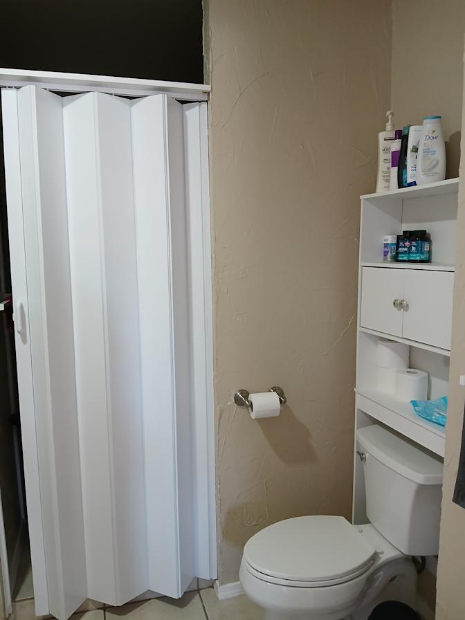 Darlene Davis's room
