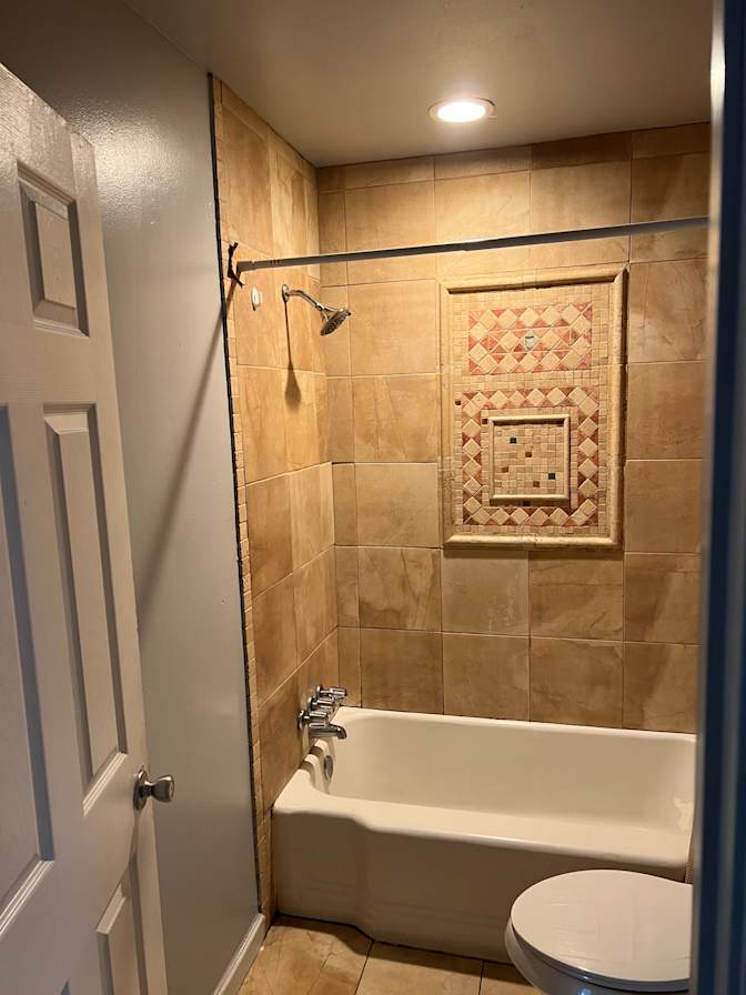Yates Properties's room