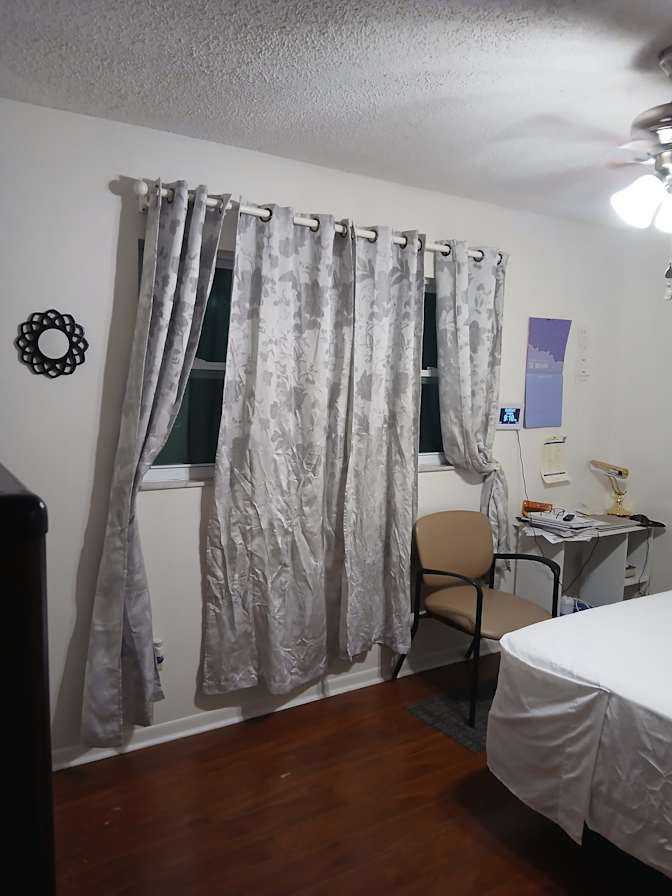 Mimi 's room's room