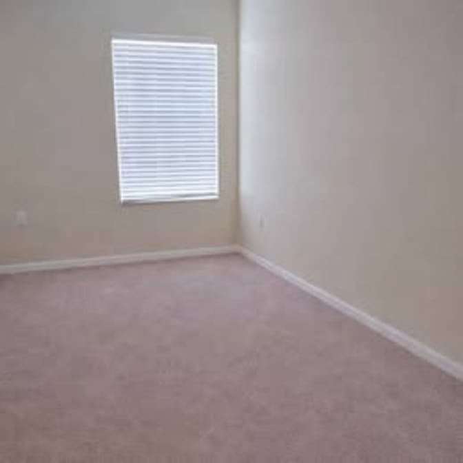 Thien's room