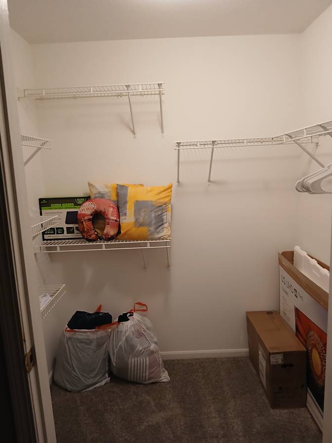 Jo's room