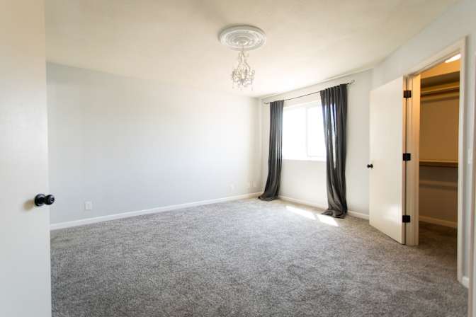 Andrea's room
